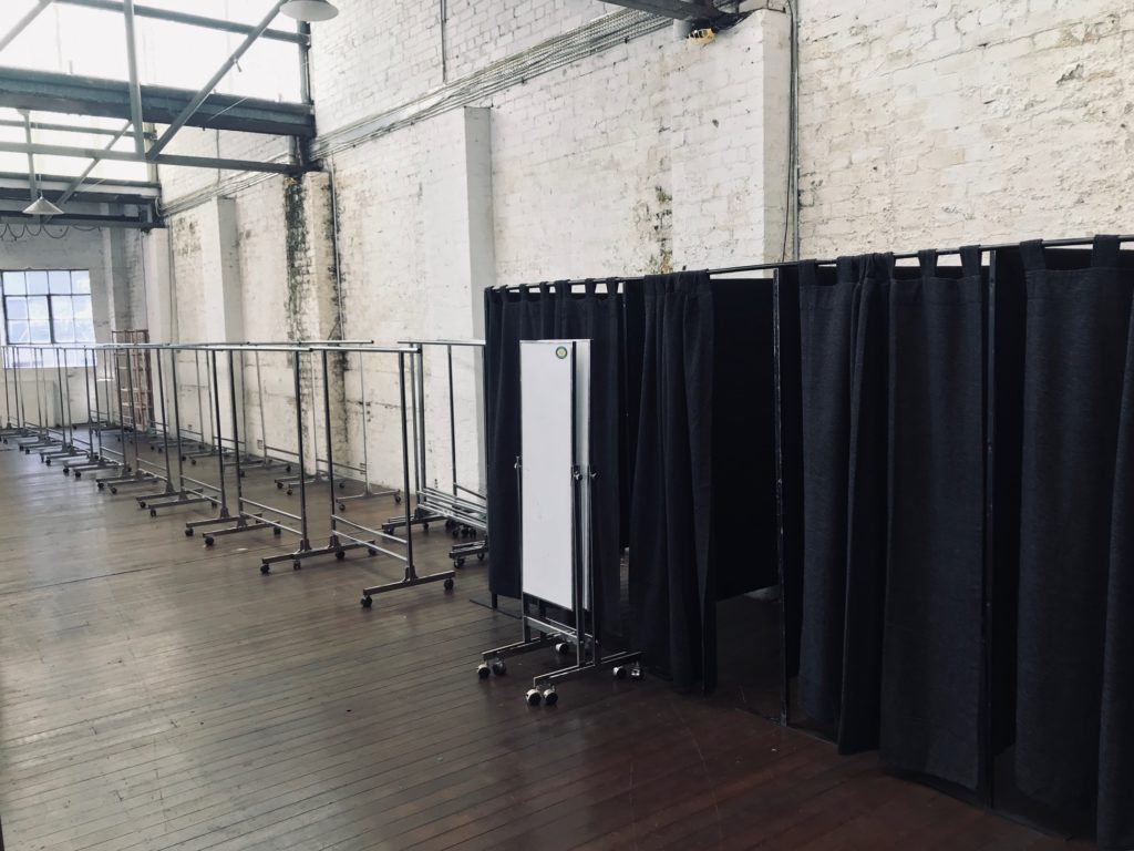 Change Rooms and Dividers - Folding tables